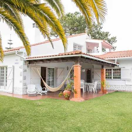 Vila, Piscina,praia, 20 Km Lisboa Сasa de vacaciones