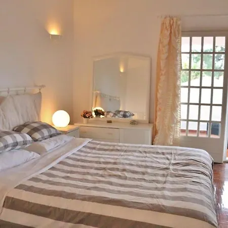 Сasa de vacaciones Vila, Piscina,praia, 20 Km Lisboa Corroios